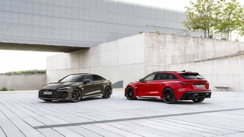 Новые гибридные Audi RS5 и RS5 Avant: высокая мощность и технологии