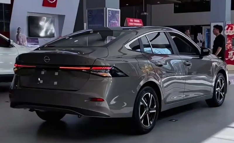 Обновленный бюджетный седан Nissan Sylphy представлен в Китае Обновленный бюджетный седан Nissan Sylphy представлен в Китае