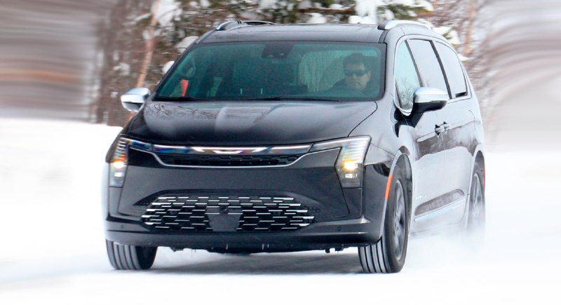 Обновлённый минивэн Chrysler Pacifica: первые фото и подробности</title> Обновлённый минивэн Chrysler Pacifica: первые фото и подробности</title>
