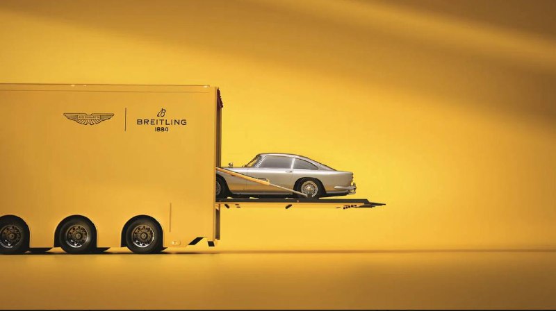 Breitling и Aston Martin объединились для создания лимитированных часов