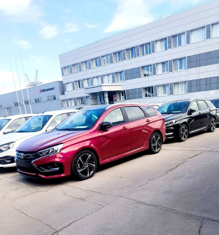 Возрожденная LADA Vesta Sport поступит в серию: характеристики и цены Возрожденная LADA Vesta Sport поступит в серию: характеристики и цены