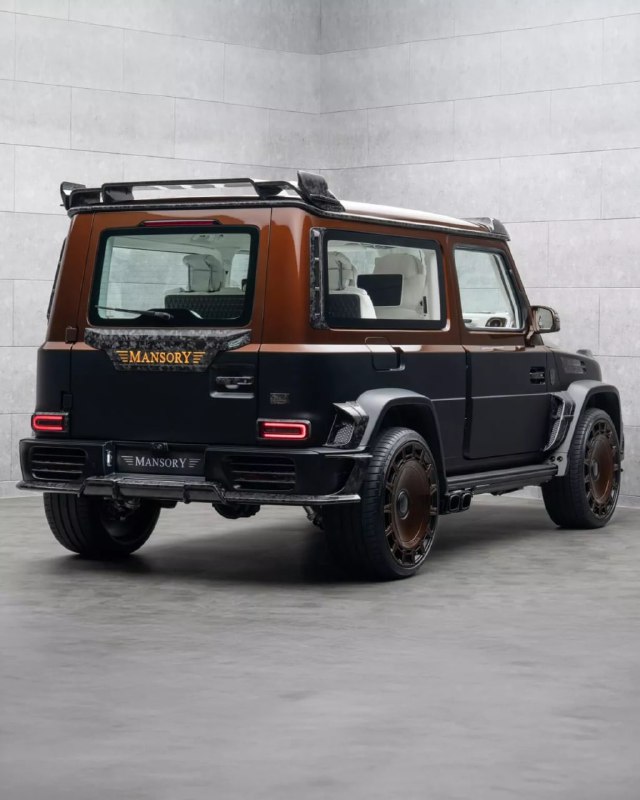 Модернизированный двухдверный внедорожник Mansory: стиль и мощь в карбоновом исполнении