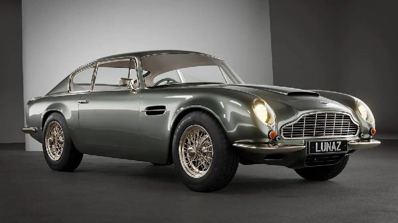 Классический Aston Martin DB6 превращен в современный рестомод с улучшенной мощностью Классический Aston Martin DB6 превращен в современный рестомод с улучшенной мощностью