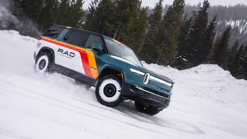 Rivian Создает Спортивное Направление для Электромобилей Rivian Создает Спортивное Направление для Электромобилей