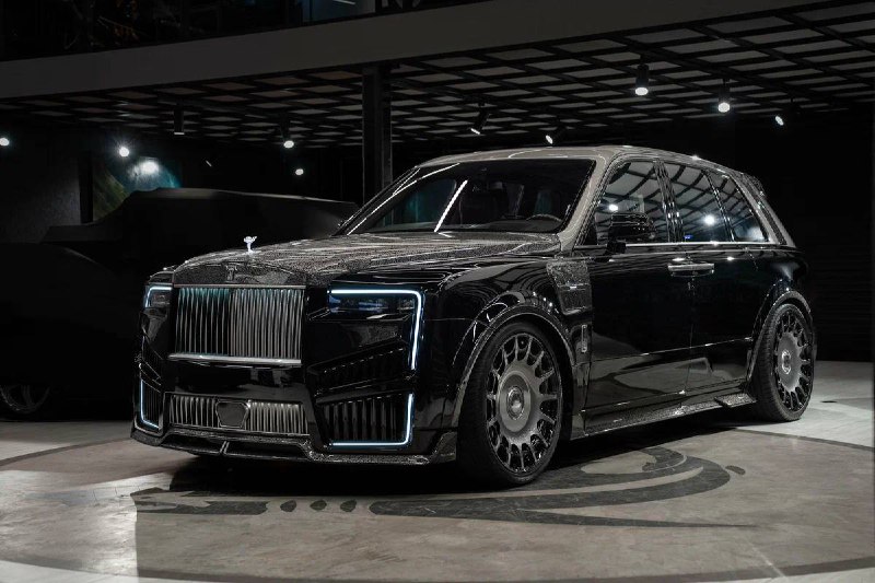 Эксклюзивный тюнинг Rolls-Royce Cullinan от Mansory с уникальным дизайном и мощностью