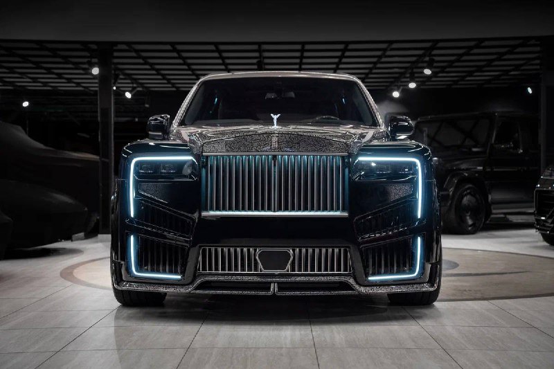 Эксклюзивный тюнинг Rolls-Royce Cullinan от Mansory с уникальным дизайном и мощностью