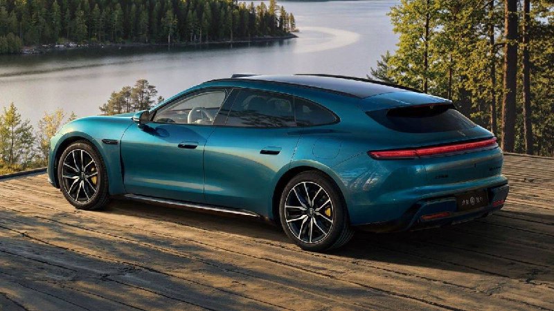 Китайский электромобиль в стиле Porsche Taycan: универсал Shangjie Z7 и седан с инновационными функциями Китайский электромобиль в стиле Porsche Taycan: универсал Shangjie Z7 и седан с инновационными функциями
