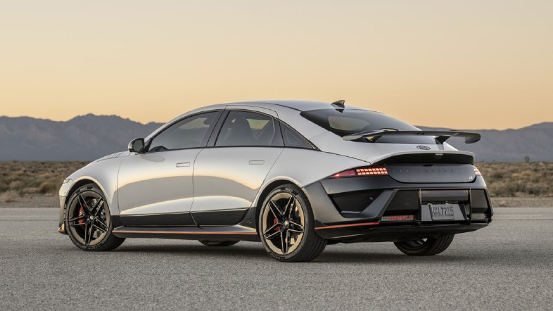 Hyundai в США представит ограниченную версию Ioniq 6 N вместо обновленного электроседана