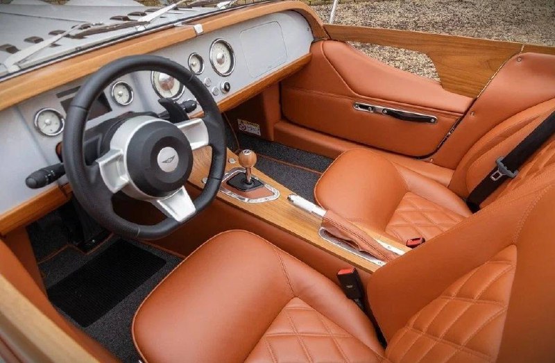 В России выставлен на продажу редкий родстер Morgan Plus Six за рекордную цену В России выставлен на продажу редкий родстер Morgan Plus Six за рекордную цену
