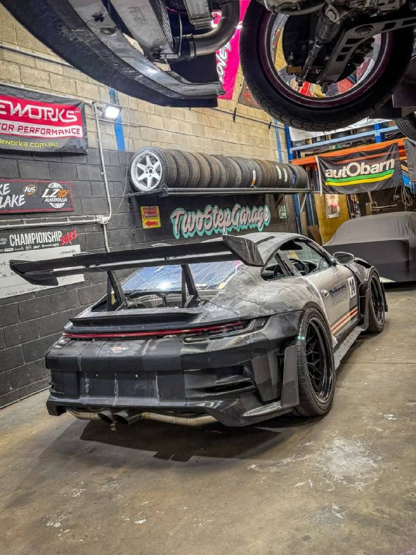 Порше 992 GT3 RS полностью изготовлен на 3D-принтере
