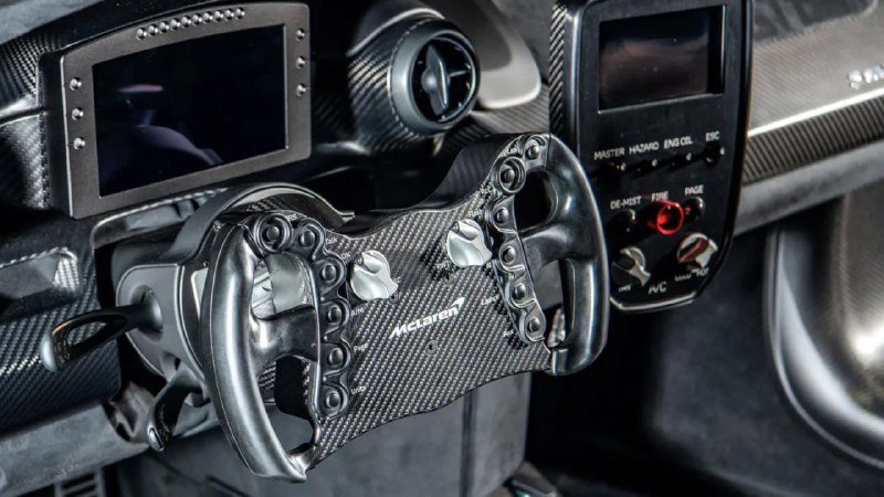 Редкий McLaren Senna GTR подешевел почти на половину стоимости при перепродаже Редкий McLaren Senna GTR подешевел почти на половину стоимости при перепродаже