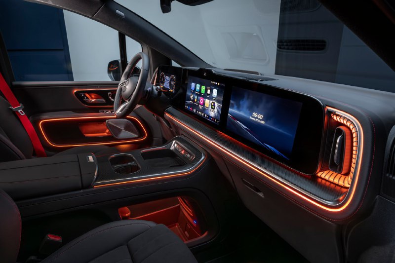 Mercedes представил новый роскошный электрический микроавтобус с дальностью до 700 км Mercedes представил новый роскошный электрический микроавтобус с дальностью до 700 км