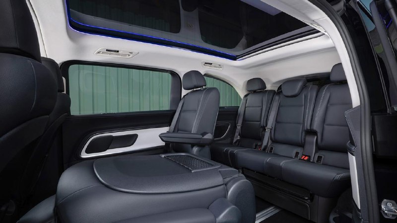 Новая модель минивэна Mercedes-Benz VLE заменит V-класс Новая модель минивэна Mercedes-Benz VLE заменит V-класс