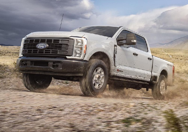 Обновление моделей Ford Super Duty: возможность установки 35-дюймовых шин с завода и новые опции для эксплуатации в сложных условиях