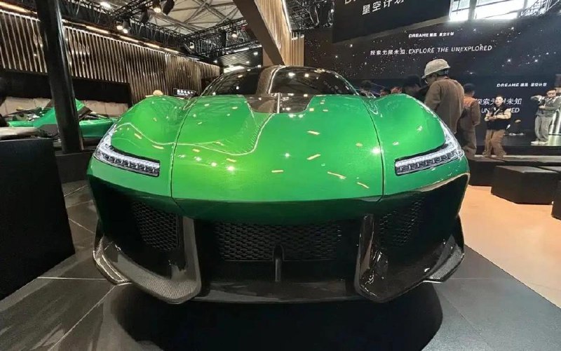 Новый кроссовер с автоматической парковкой и высокой производительностью представил Dreame Новый кроссовер с автоматической парковкой и высокой производительностью представил Dreame