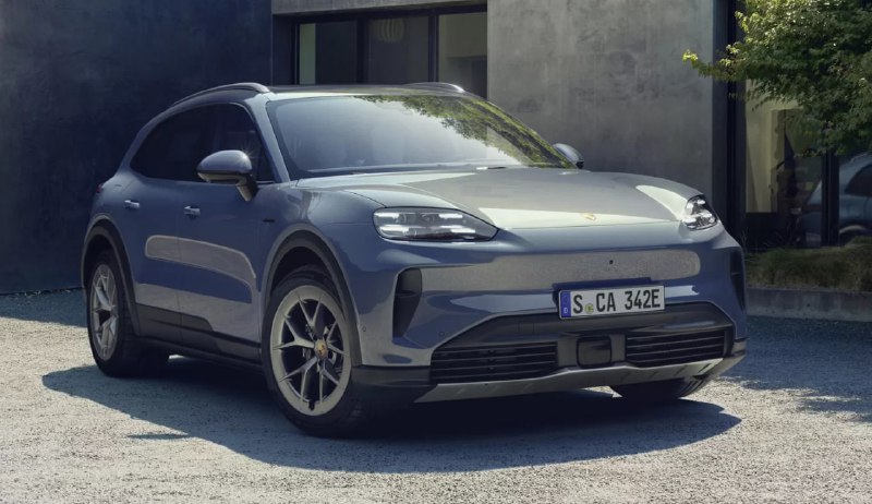 Новый электрокроссовер Porsche Cayenne S Electric признан промежуточной моделью с высокой производительностью