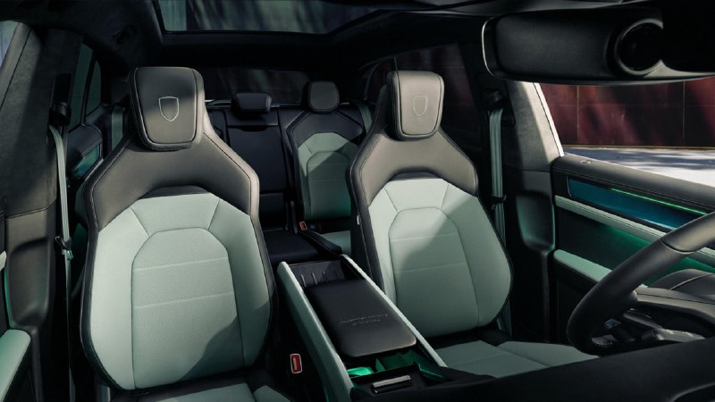 Новый электрокроссовер Porsche Cayenne S Electric признан промежуточной моделью с высокой производительностью