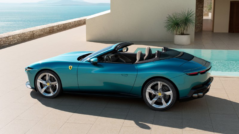 Ferrari представила открытую версию модели Amalfi Spider с высокой динамикой и стильным дизайном
