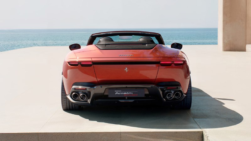 Ferrari представила открытую версию модели Amalfi Spider с высокой динамикой и стильным дизайном