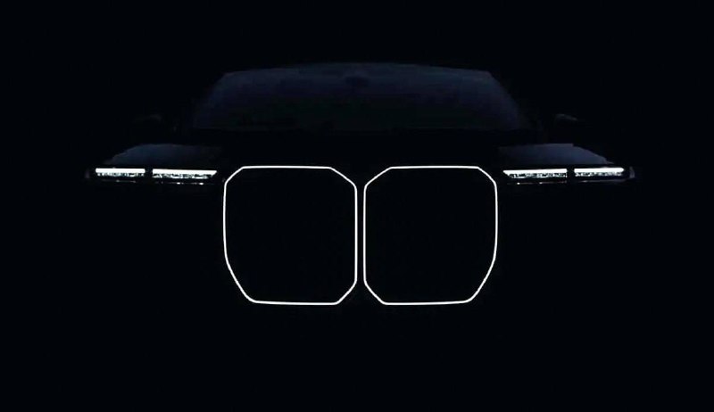 BMW подготовила обновлённую 7‑ю серию: увеличенные «ноздри» и существенные изменения BMW подготовила обновлённую 7‑ю серию: увеличенные «ноздри» и существенные изменения