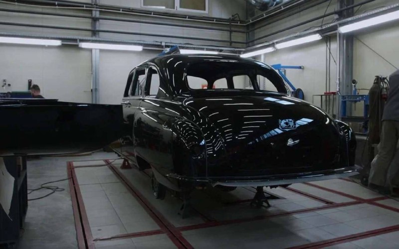 В Москве завершена реставрация исторического лимузина ГАЗ-12 ЗИМ