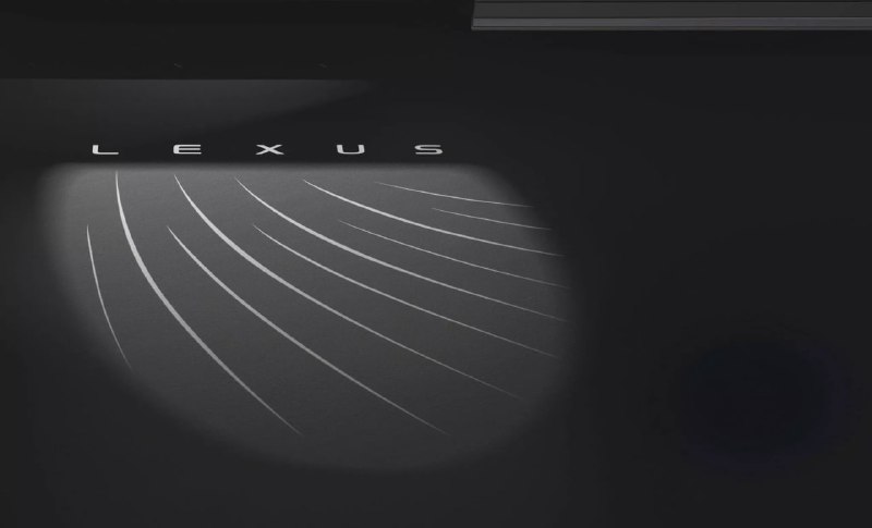Обновленный минивэн Lexus LM получил новые функции и улучшения оборудования