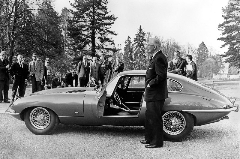 65-летие Jaguar E-Type: икона автомобильного дизайна и скорости 65-летие Jaguar E-Type: икона автомобильного дизайна и скорости