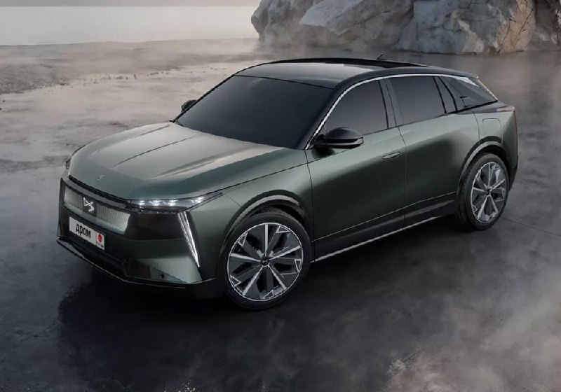 Новый французский кроссовер DS №7 с полуавтопилотом и уникальным дизайном