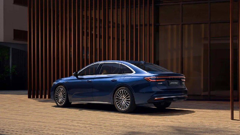 Geely презентует гибридный седан Starshine 7 с высокой производительностью и дальностью хода Geely презентует гибридный седан Starshine 7 с высокой производительностью и дальностью хода