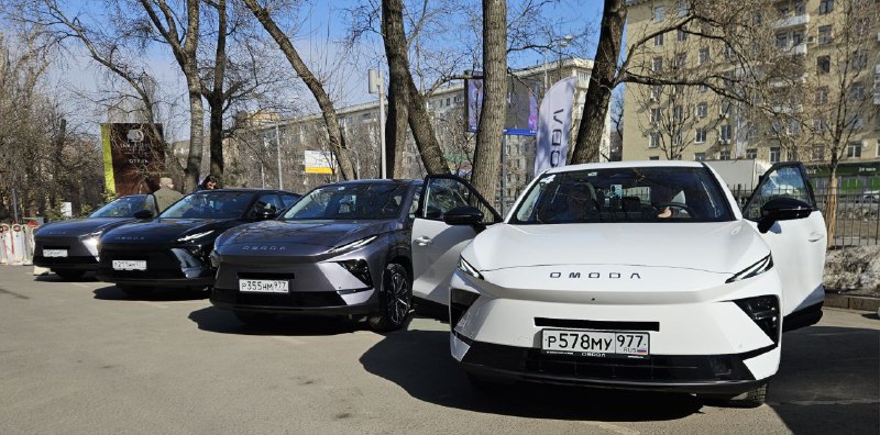 Сегодня и завтра пробую новую Omoda C5. Сегодня и завтра пробую новую Omoda C5.