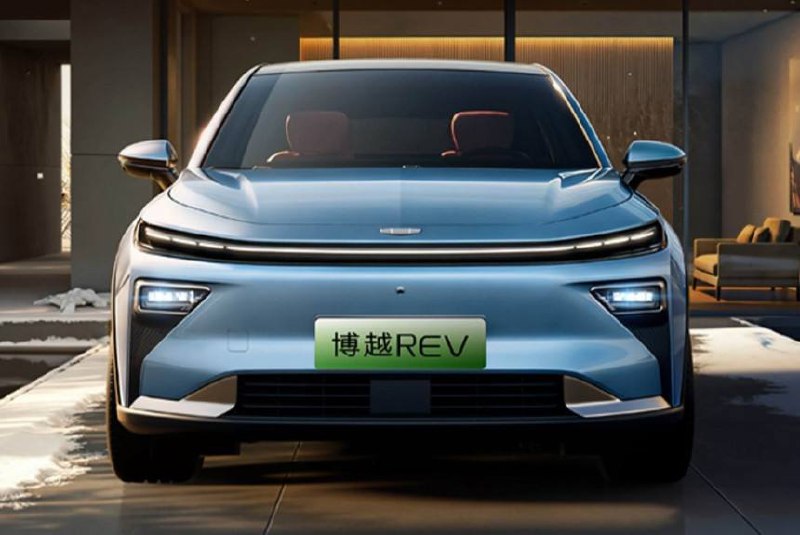 Готовится к запуску обновленный гибридный кроссовер Geely Boyue REV