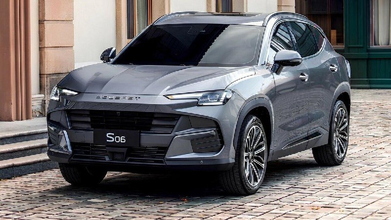 Новый кроссовер Soueast S06 готов к российскому дебюту в 2026 году Новый кроссовер Soueast S06 готов к российскому дебюту в 2026 году