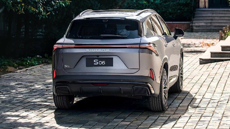 Новый кроссовер Soueast S06 готов к российскому дебюту в 2026 году Новый кроссовер Soueast S06 готов к российскому дебюту в 2026 году