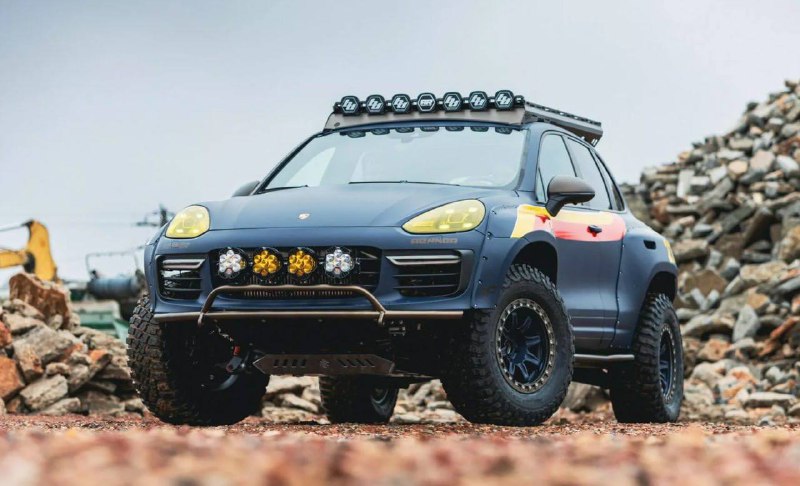 Преобразованный внедорожник Porsche Cayenne для экстремальных условий Преобразованный внедорожник Porsche Cayenne для экстремальных условий