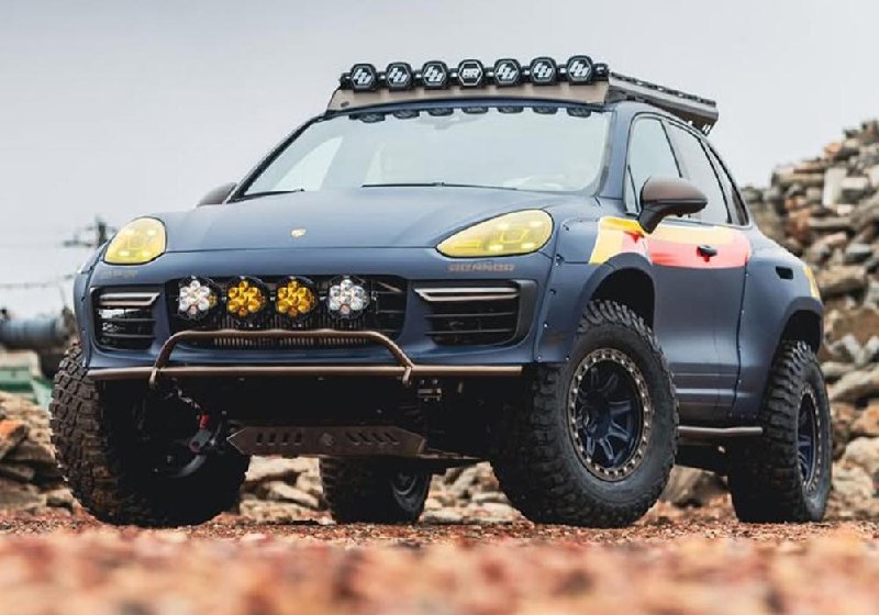 ❗️Тюнеры сделали Porsche Cayenne, который мог бы покорить даже Дакар: 650 л.с., карбоновый обвес и огромные колёса 😎Это проект ателье EuroWise, получивший название Cayenne Ultra EVO. ❗️Тюнеры сделали Porsche Cayenne, который мог бы покорить даже Дакар: 650 л.с., карбоновый обвес и огромные колёса 😎Это проект ателье EuroWise, получивший название Cayenne Ultra EVO.