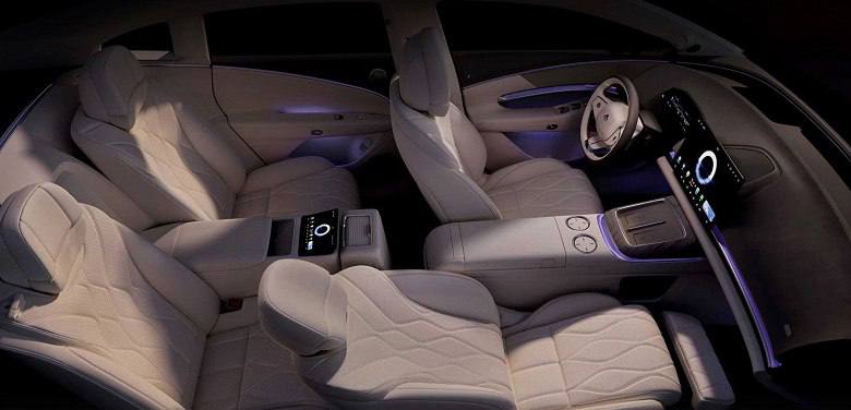 Китайский электромобиль Hyptec A800: новая альтернатива премиум-класса