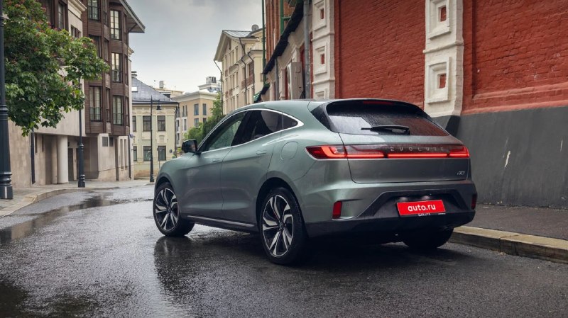 Производство электрокроссовера Evolute i-Jet временно приостановлено Производство электрокроссовера Evolute i-Jet временно приостановлено