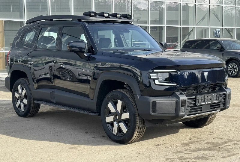 В России начались продажи нового кроссовера Deepal G318