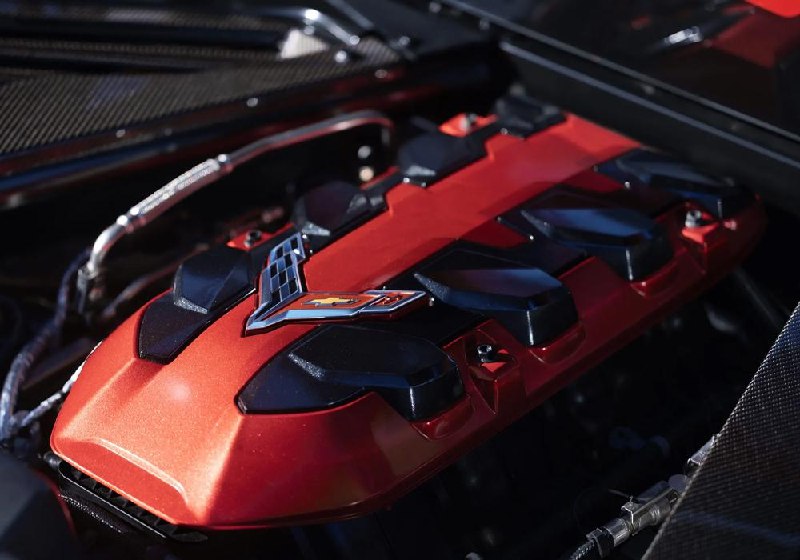 Новая версия Chevrolet Corvette: мощь, гибридные технологии и обновленные характеристики Новая версия Chevrolet Corvette: мощь, гибридные технологии и обновленные характеристики