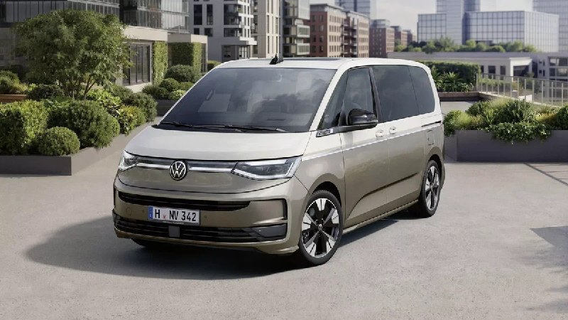 Обновлённый Volkswagen Multivan: первые изображения и основные новшества Обновлённый Volkswagen Multivan: первые изображения и основные новшества