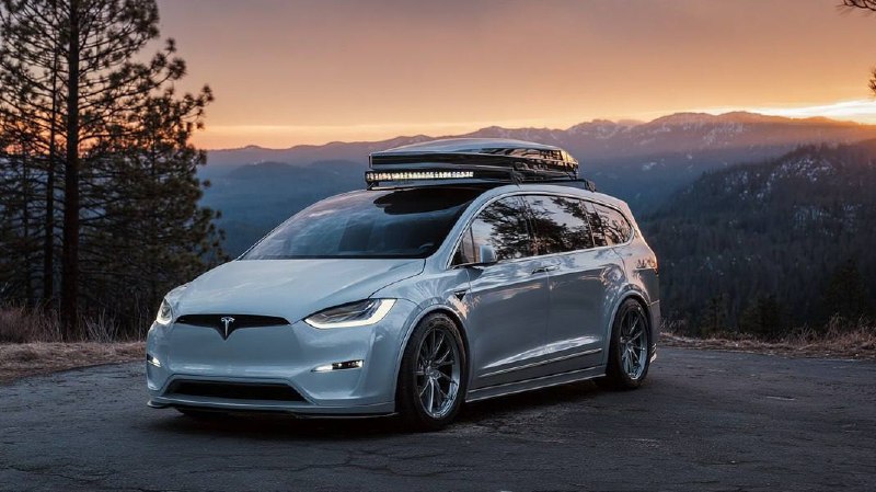 Идея большого семейного электромобиля от Tesla вызывает интерес и ожидает реализации Идея большого семейного электромобиля от Tesla вызывает интерес и ожидает реализации