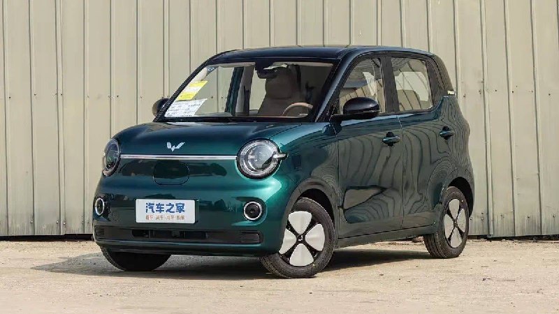 Обновленный китайский компактный электромобиль Wuling Hongguang Mini стал доступнее