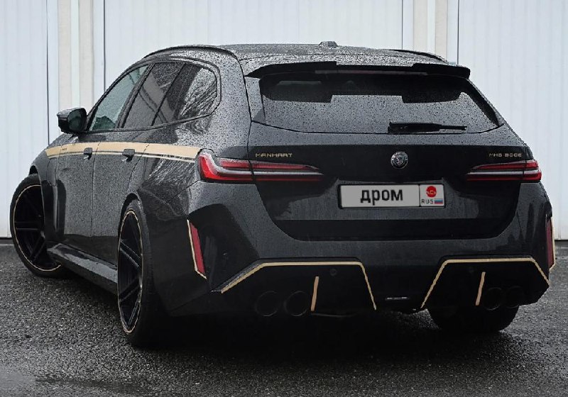 ❗️Тюнеры Manhart решили проблему лишнего веса у гибрида BMW M5 Touring: они просто выжали из его мотора почти 200 дополнительных «лошадок» 😎Новый M5 в кузове универсал весит около 2 500 кг, а в стоке его гибридная установка с V8 4,4 л выдаёт 727 л.с.