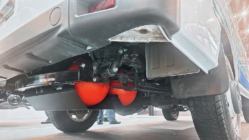 ГАЗ создал "экономичную" версию "Соболь NN 4х4"На Горьковском автозаводе разработали полноприводный "Соболь NN" в битопливной модификации.Прототип оснащён 122-сильным двигателем Evotech 3.0, который работает как на бензине, так и на сжатом природном газе (метане). ГАЗ создал "экономичную" версию "Соболь NN 4х4"На Горьковском автозаводе разработали полноприводный "Соболь NN" в битопливной модификации.Прототип оснащён 122-сильным двигателем Evotech 3.0, который работает как на бензине, так и на сжатом природном газе (метане).