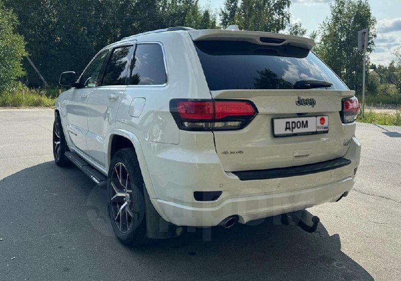 Обзор владельца Jeep Grand Cherokee 4-го поколения: плюсы и минусы