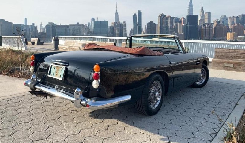 Редкие автомобили Aston Martin: история культового кабриолета DB5 Редкие автомобили Aston Martin: история культового кабриолета DB5