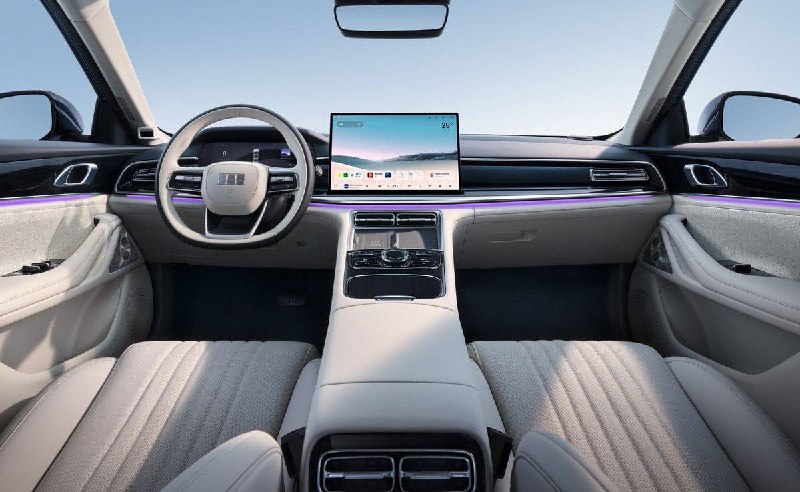Новый гибридный седан Geely Starshine 7 с полным приводом и высокой мощностью