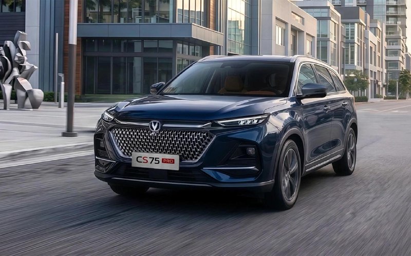 Новый семиместный кроссовер Changan CS75 Pro скоро появится в России Новый семиместный кроссовер Changan CS75 Pro скоро появится в России
