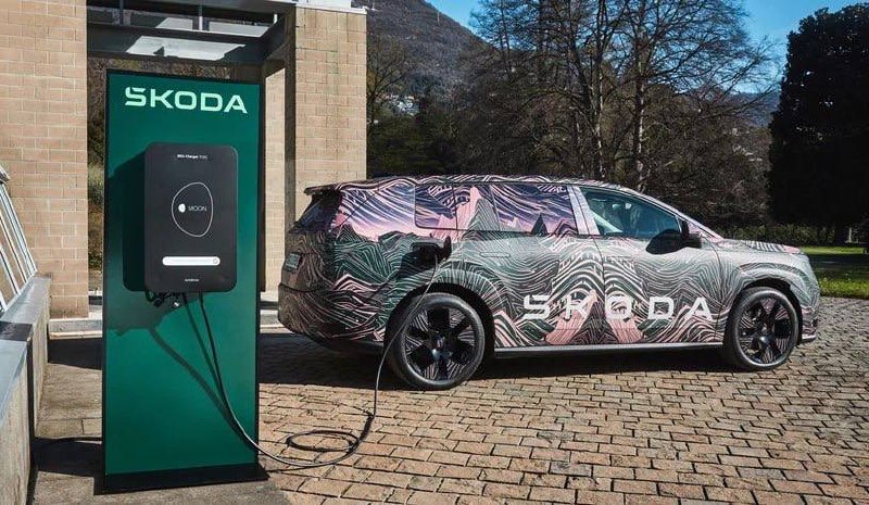 Skoda представляет крупнейший электрокроссовер Peaq с дальностью более 600 км Skoda представляет крупнейший электрокроссовер Peaq с дальностью более 600 км