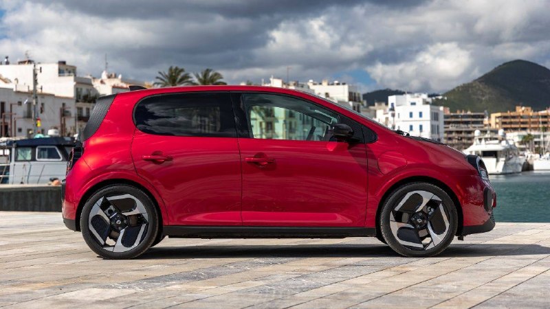 Новая электро-модель Renault Twingo: доступный городской электромобиль Новая электро-модель Renault Twingo: доступный городской электромобиль